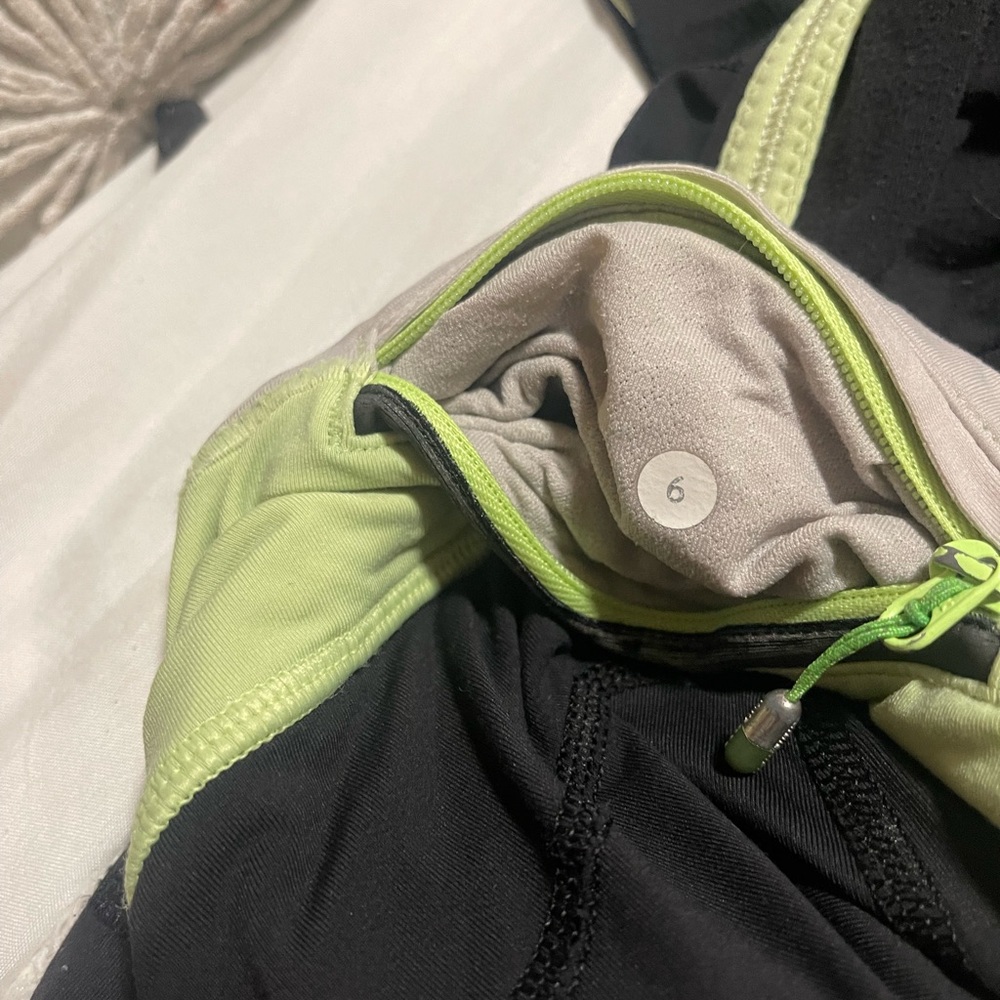 Lululemon" Pant leggings black & Green - Picture 13 of 13